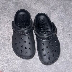 LIKE NEW CROCS